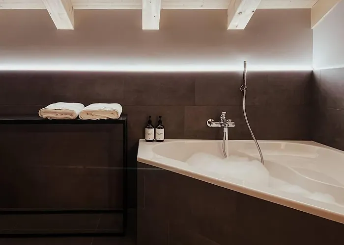 Hidden Retreats The Mountainhut Apartman *