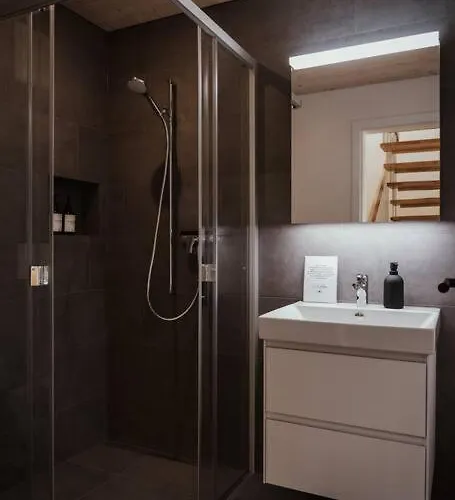 Hidden Retreats The Mountainhut * Wengi bei Frutigen