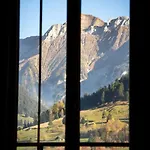Hidden Retreats The Mountainhut Apartmán Wengi bei Frutigen