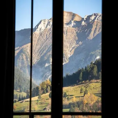 Hidden Retreats The Mountainhut Lägenhet Wengi bei Frutigen